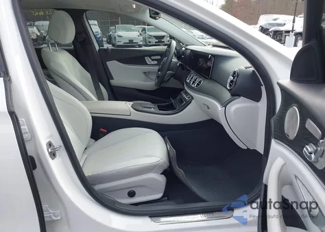 2022 Mercedes-Benz E 350 4Matic from USA, damaged, VIN W1KZF8EBXNB010177